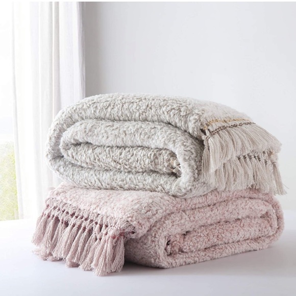 Light Blue Farmhouse Boho Sherpa Cold Weather Cute Tassel Sofa Throw Blanket - Picture 6 of 8